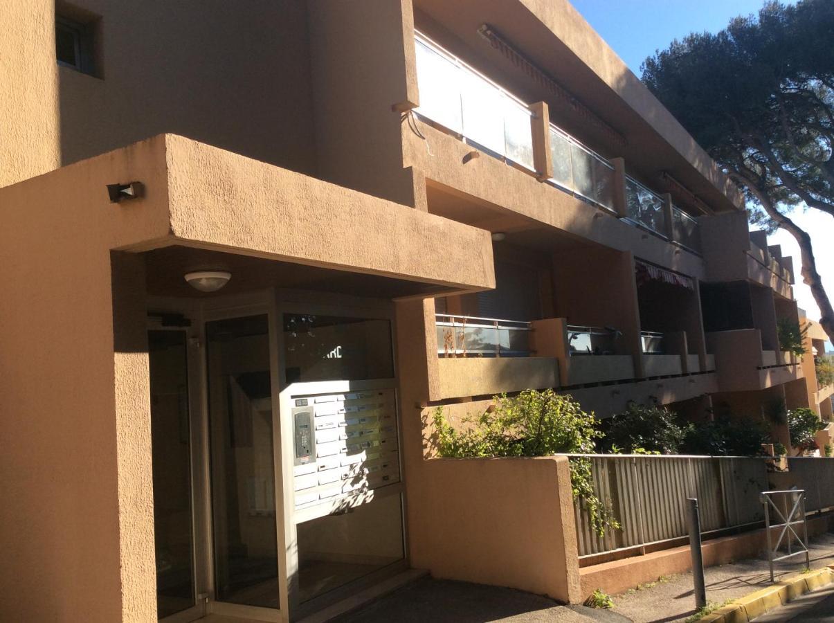 Studio Bandol Centre 2 Etoiles Ideal Emplacement Luaran gambar